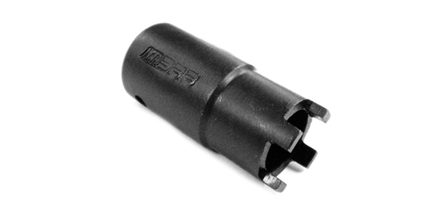 LLAVE TORRE TUERCA CIGUEÑAL AKT (PEQUEÑA) 17mm (101499)