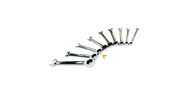 LLAVE TIPO RACHET FIJA 17mm